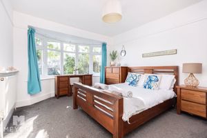 Photo 32- click for photo gallery